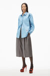 alexander wang apple boyfriend shirt in compact cotton blue/white