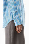 alexander wang apple boyfriend shirt in compact cotton blue/white