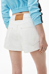 Alexander Wang vintage white shorty 高腰牛仔短裤