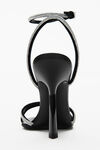 alexander wang dahlia 105 水晶凉鞋 black/clear